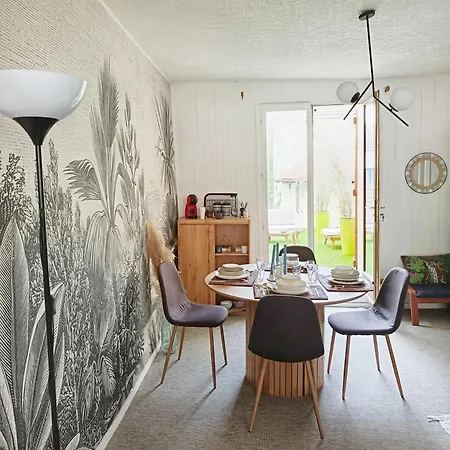Csm Privee Avec Terrasse Et Privee 2 Jusqu'a 3 Et 1 A 8 Personnes Charly-sur-Marne