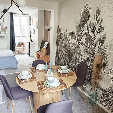 Csm Privee Avec Terrasse Et Privee 2 Jusqu'a 3 Et 1 A 8 Personnes * Charly-sur-Marne