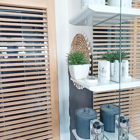 Csm Privées 1 2 Et 1 Avec Terrasse En Cœur De Entre Paris Et Reims 40 Mn Disneyland Paris Séjour chez l'habitant Charly-sur-Marne